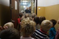 Wizyta przedszkolaków w Komendzie Miejskiej Policji w Żorach