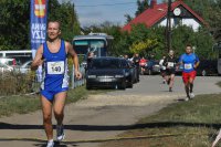 Sierż.szt. Adam Grabiec podczas biegu im. sierż. Grzegorza Załogi