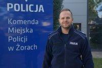 Dzielnicowy Mikołaj Widenka z Żor