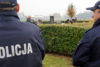 Policjanci z Żor dbają o bezpieczeństwo odwiedzających groby bliskich