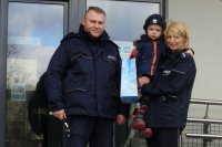 Policjanci spełniają marzenie 4-letniego Karola