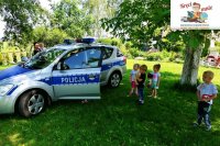 Policjanci podczas spotkania z dziećmi