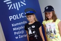 Policjanci podczas spotkania z dziećmi