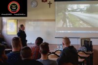 Policjantki na spotkaniu z młodzieżą w CKZiU w Żorach