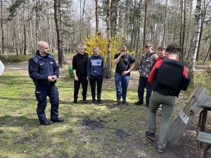 Policjant opowiada o roli Policji i służbie