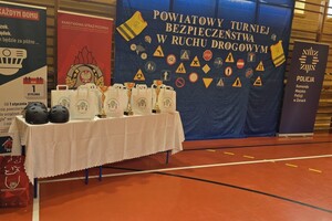 Na zdjęciu widać przebieg turnieju bezpieczeństwa ruchu drogowego.