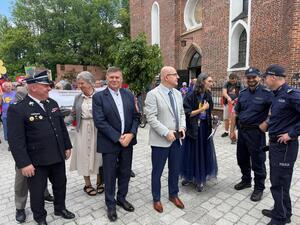 Na zdjęciu widać przebieg pochody z okaNa zdjęciu widać przebieg pochody z okazji obchodów Dnia Godności w Żorach.zji obchodów Dnia Godności w Żorach.