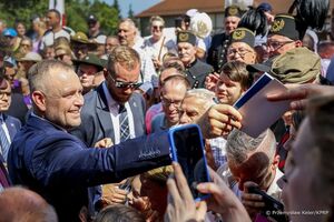 Na zdjęciu widać przebieg uroczystości w ramach Narodowego Dnia Powstań Śląskich