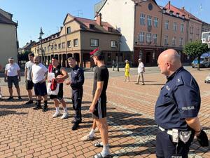 Na zdjęciu widać przebieg rywalizacji w ramach turnieju Streetballa w Żorach.
