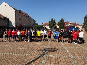 Na zdjęciu widać przebieg rywalizacji w ramach turnieju Streetballa w Żorach.