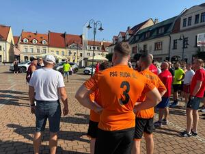 Na zdjęciu widać przebieg rywalizacji w ramach turnieju Streetballa w Żorach.