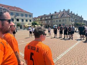 Na zdjęciu widać przebieg rywalizacji w ramach turnieju Streetballa w Żorach.