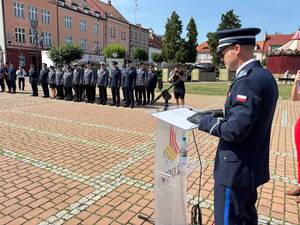 Na zdjęciu widać uroczyste obchody Święta Policji 2026 żorskiej Policji na Rynku w Żorach.