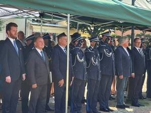 Na zdjęciu widać uroczyste obchody Święta Policji 2026 żorskiej Policji na Rynku w Żorach.