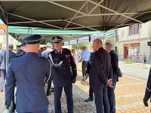 Na zdjęciu widać uroczyste obchody Święta Policji 2026 żorskiej Policji na Rynku w Żorach.