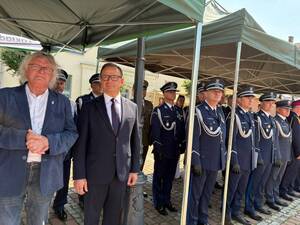 Na zdjęciu widać uroczyste obchody Święta Policji 2026 żorskiej Policji na Rynku w Żorach.